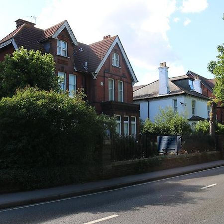 Acorn Lodge Guest House - Free Parking Gosport Exteriér fotografie