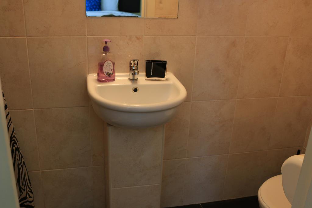 Acorn Lodge Guest House - Free Parking Gosport Exteriér fotografie