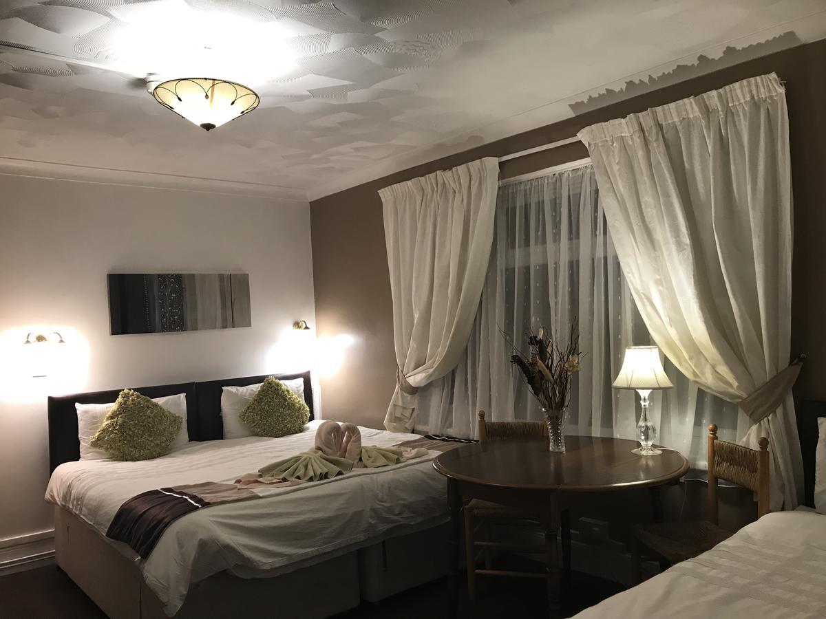 Acorn Lodge Guest House - Free Parking Gosport Exteriér fotografie